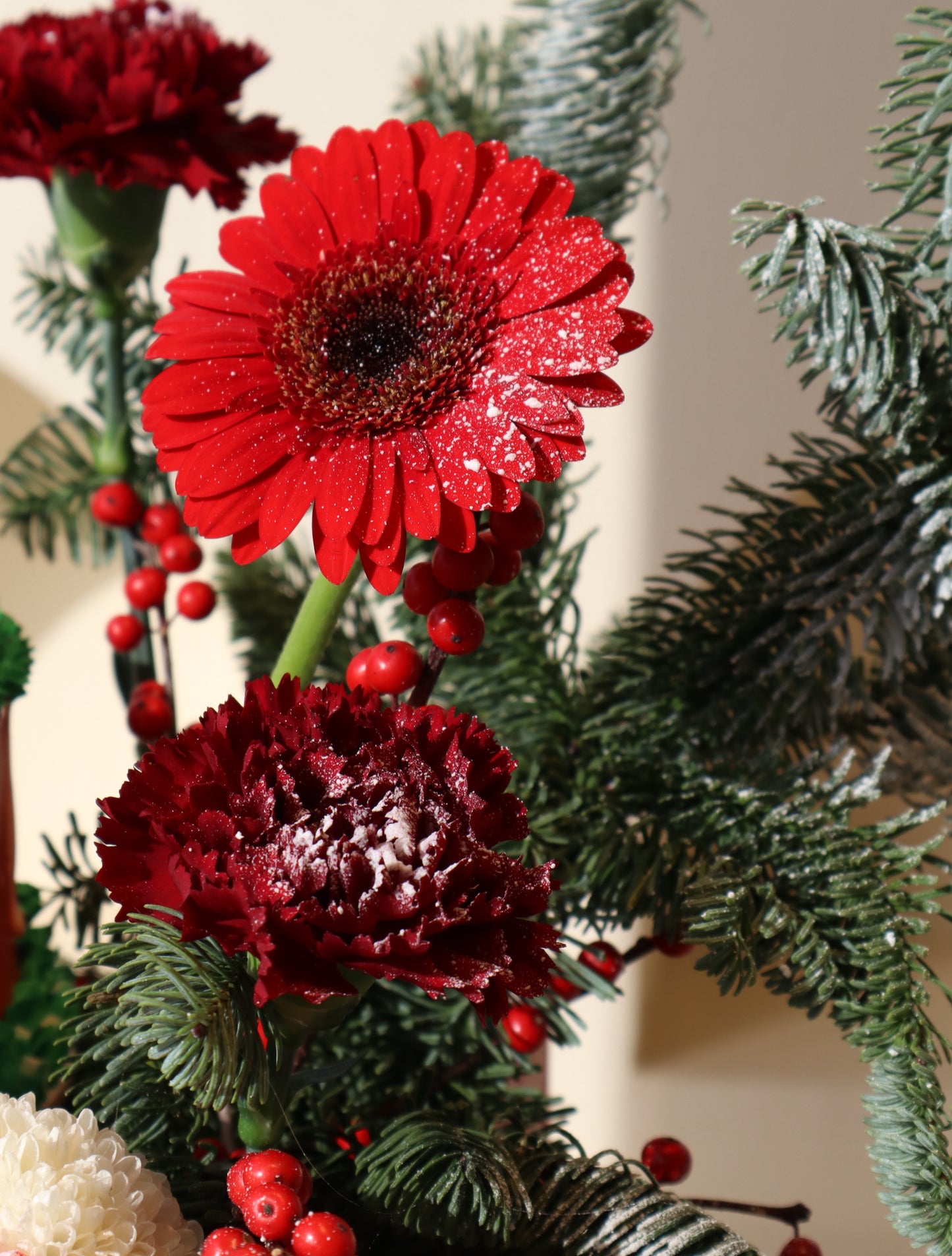 Christmas Wonderland Cake Arrangement