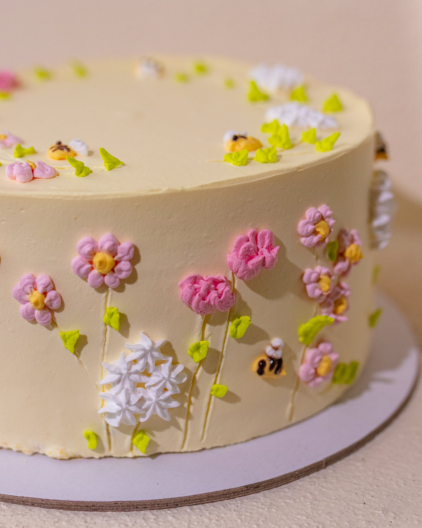 Honeyblush Cake