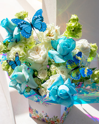 Blue & White Mini Bouquet